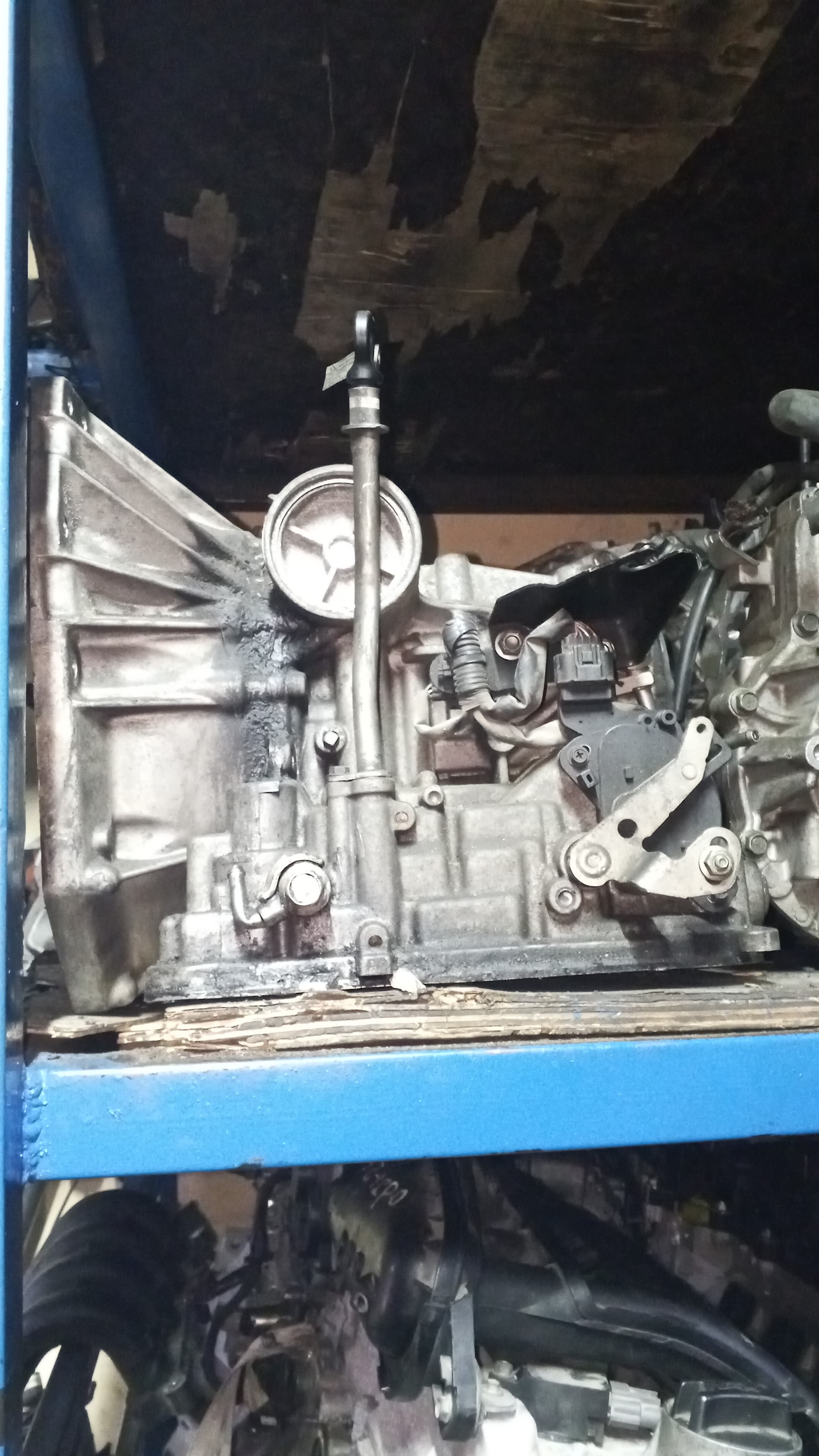 Hr15 small gear image 1